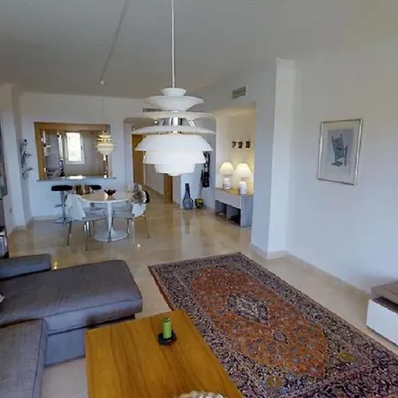 Wonderful With Great Views * Estepona